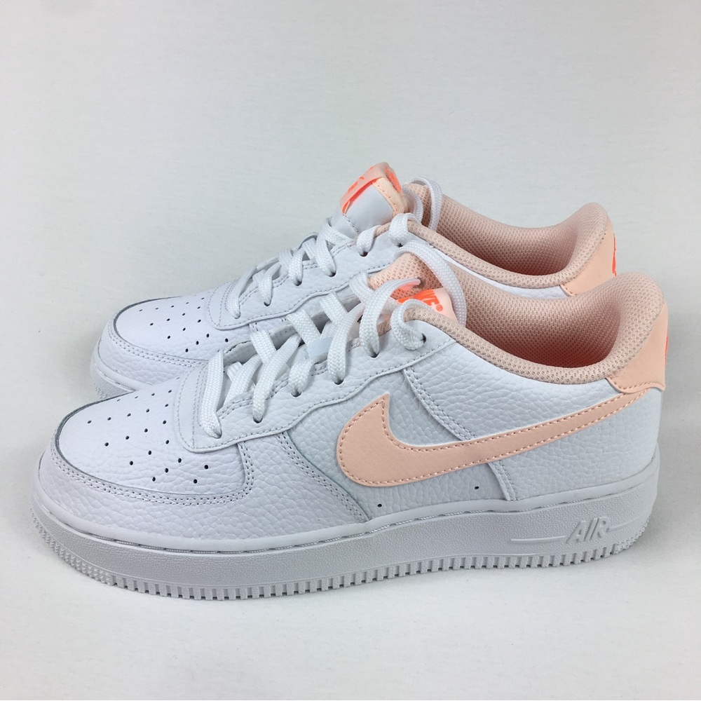 Nike Air Force 1 White Hyper Crimson GS Basketball Shoes youth 6Y = 7.5wmn new